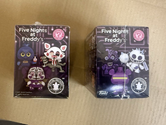 2 NEW Five Nights at Freddy's FNAF Mystery Minis Security Breach Vinyl Figure A2